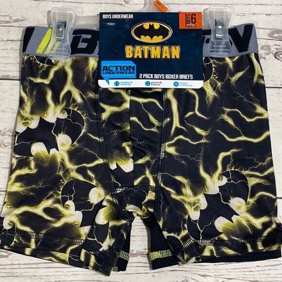 2-Pack Boys Batman Boxer Briefs NWT - Picture 2 of 7